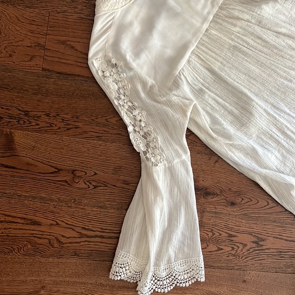 Free People - Picture 3 of 3